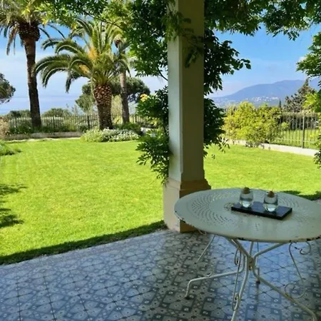 Apartment Splendide Avec Piscine Et Jardin Face A La - Fr-1-726-2 La Croix-Valmer